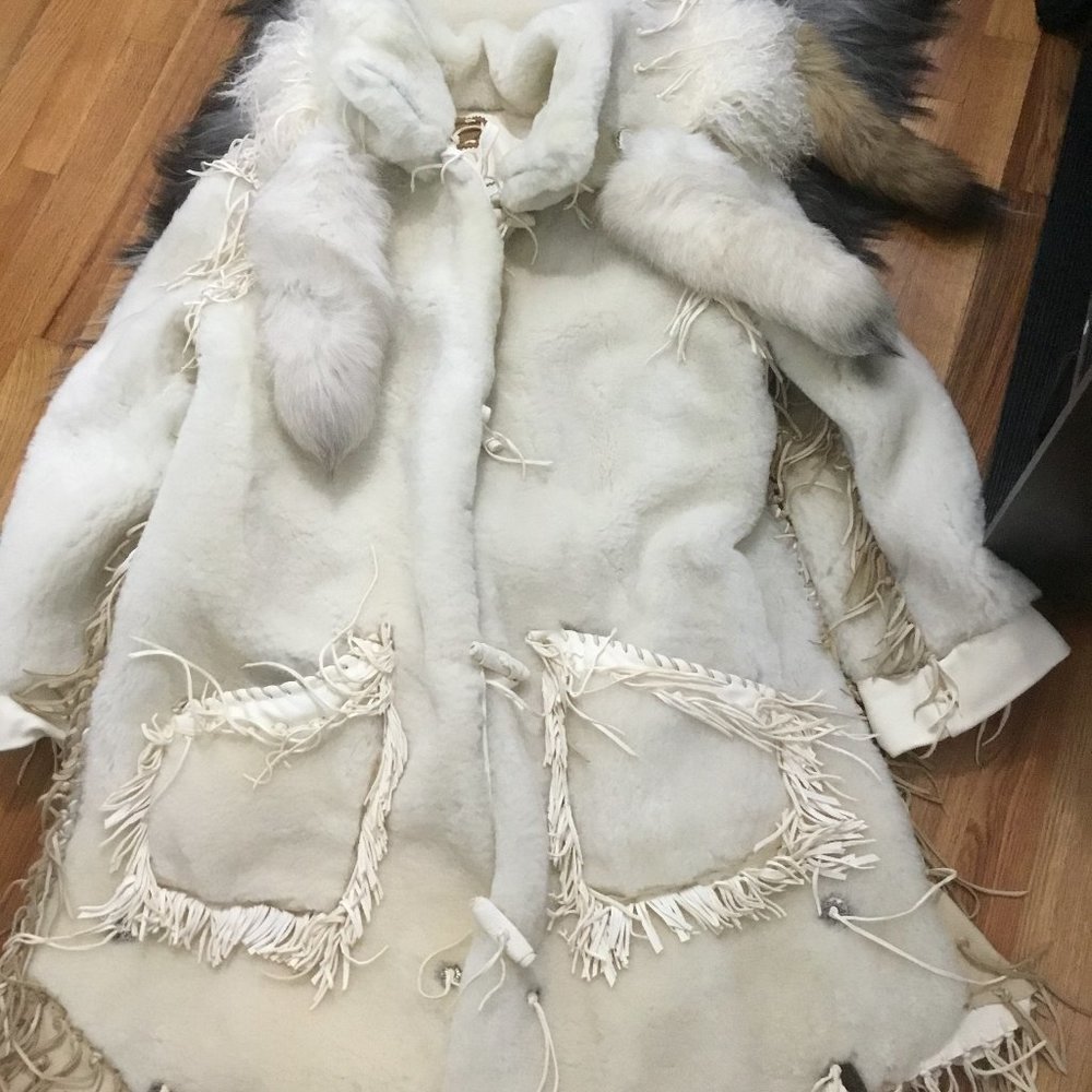 Montana Dreamwear shearling and fur  coat size 16 New $4800.00